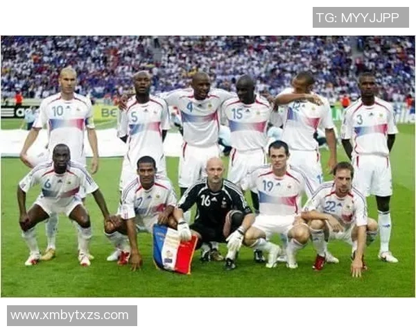 1998年法国世界杯决赛回顾卡洛斯的传奇时刻与巴西的遗憾之战 1998年法国世界杯决赛回顾卡洛斯的传奇时刻与巴西的遗憾之战